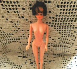 2 clones gold nude